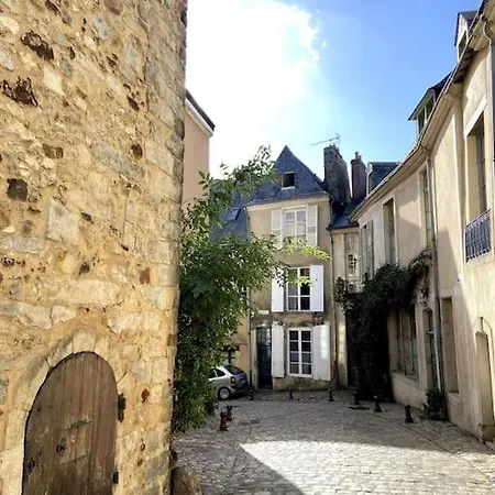 Dans Le Vieux Mans Le Mans