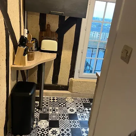 Dans Le Vieux Mans Le Mans